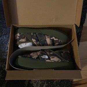 Northface Youth Thermoball Traction Mule 2